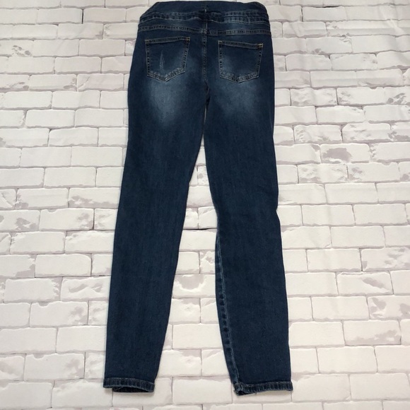 Girl's Distressed Overalls - Picture 4 of 5